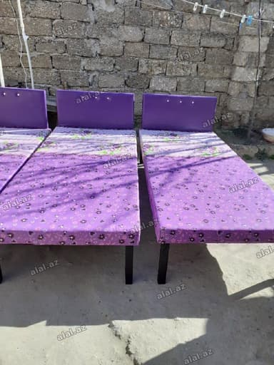Kravat taza 
Hazırı var 
Çatdırılma münasib qiymata