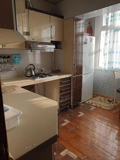 İcarəyə verilir 4 otaqlı köhnə tikili 100 m², Əhmədli m. 750 AZN/ay 4