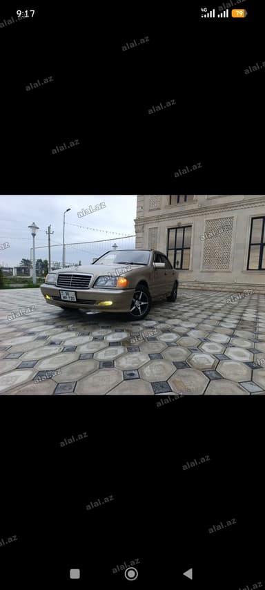 Mercedes-Benz C 230: 2.3 l | 1999 il Sedan