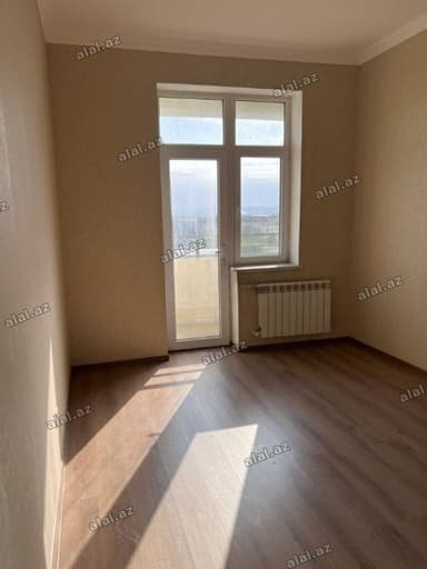 4 otaqlı, Yeni tikili, 108 kv. m