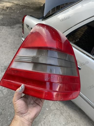 Mercedes-Benz W210 arxa sağ/sol stop işığı (sedan üçün) - Orijinal
