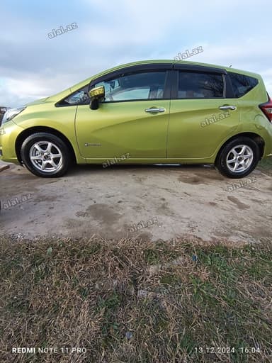 Nissan Note: 1.2 l | 2017 il Hetçbek