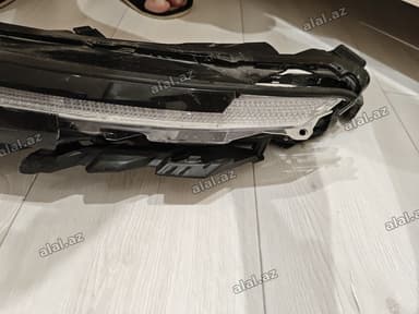 Avtomobil üçün ön LED/DRL işıq elementi satılır. Avtomobilin ön