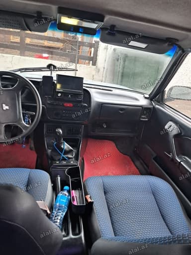 Marka/model: Tofas (Sedan) Kuzov: 4 qapılı sedan, gümüşü rəng Ön və