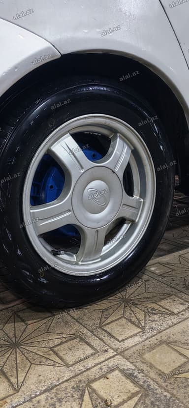 Lada orijinal R / 14 Tours yüngül lehimli disklər – 4 bolt (4x98). 5