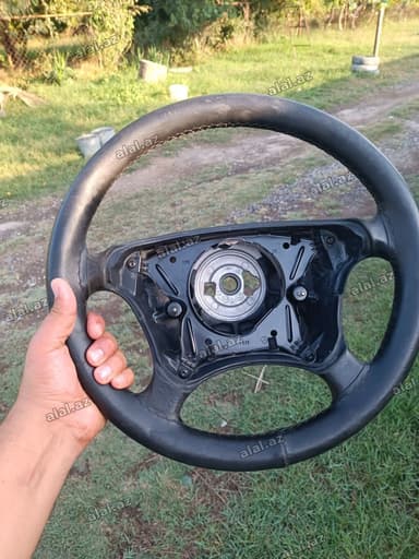 Salam w210 2001 modelin sükanıdır