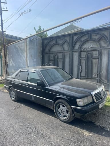 Mercedes-Benz 190 (W201): 2 l | Sedan