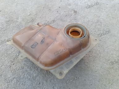 Wolksvagen Passat B5.5/ Radiyator_antifrist baçoku, üstdən çıxma