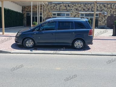 Opel Zafira: 1.9 l | 2006 il 509000 km Van/Minivan