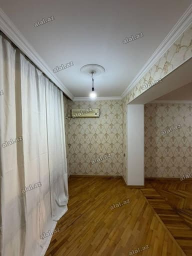 Bakı, Yasamal, 3 otaqlı, Köhnə tikili, m. Elmlər Akademiyası, 64 kv. m