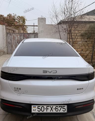 BYD Seal 05: 1.5 l | 60 km Sedan