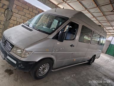 Mercedes-Benz Sprinter il:1996 mator:2.9 turbo dizel Hərşeyi işdək