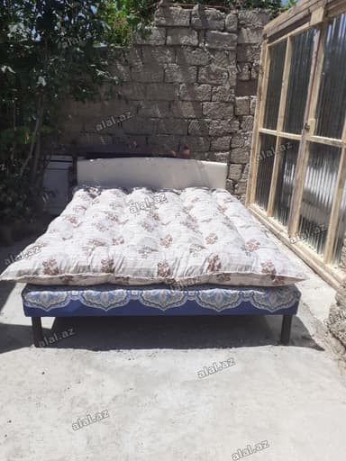 Taxt taza 
Yun döşak 60 manat
