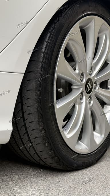 Hyundai orijinal təkər komplekti - Rəng: gümüş - Multi-spoke dizaynı