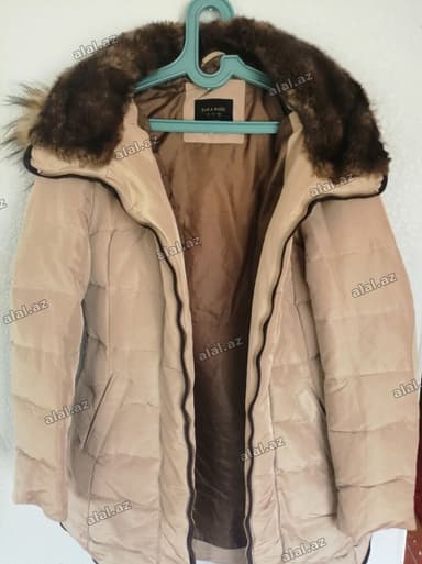 Пуховиок в отличном состоянии. Zara