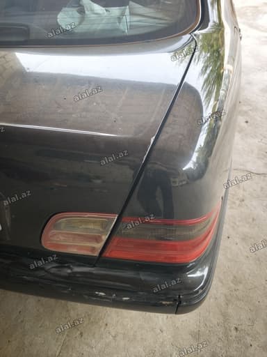 Mercedes-Benz 2000 il, Orijinal, Almaniya, İşlənmiş