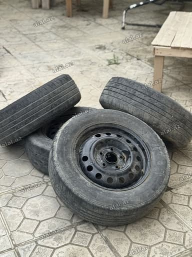 Təcili satılır Hunday disqi 205/65/15 - Komplekt: 4 ədəd yol təkəri +
