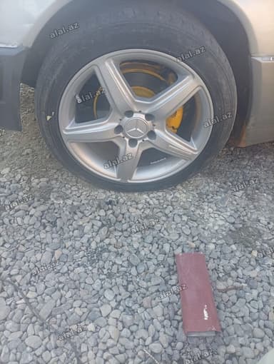 İşlənmiş Disk təkər Mercedes-Benz 225 / 45 / R 17, 5 Boltlu