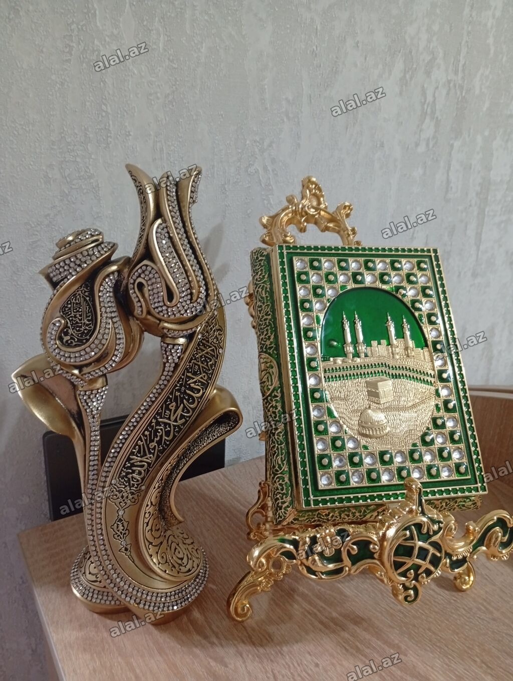 Fiqur, rəng - Qızılı