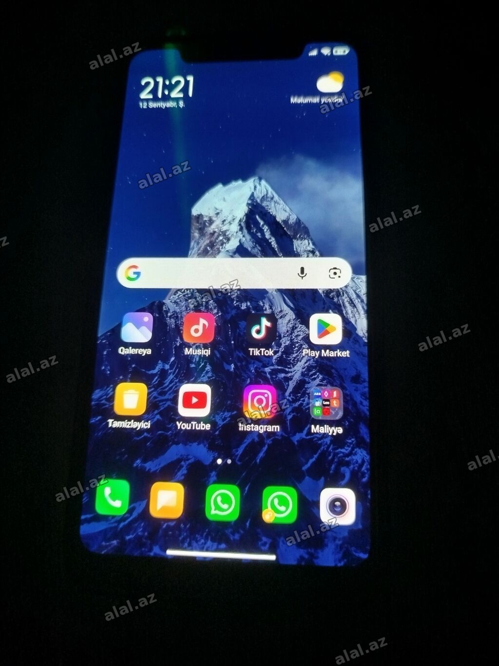 Xiaomi Mi 8, 128 GB, rəng - Qara, 
 İki sim kartlı