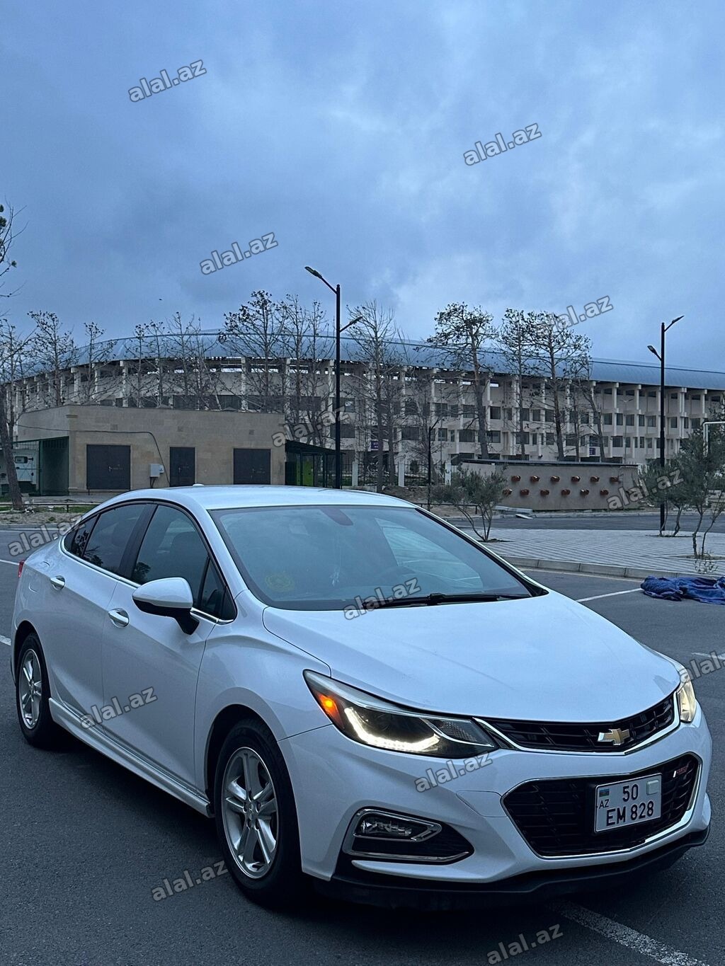 Chevrolet Cruze: 1.4 l | 2017 il 154000 km Sedan