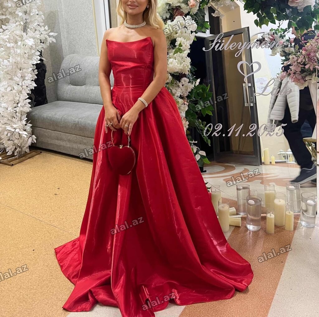 Qırmızı ziyafət/gecə libası - Model: Strapless, A-kəsim, ətəyi yerə