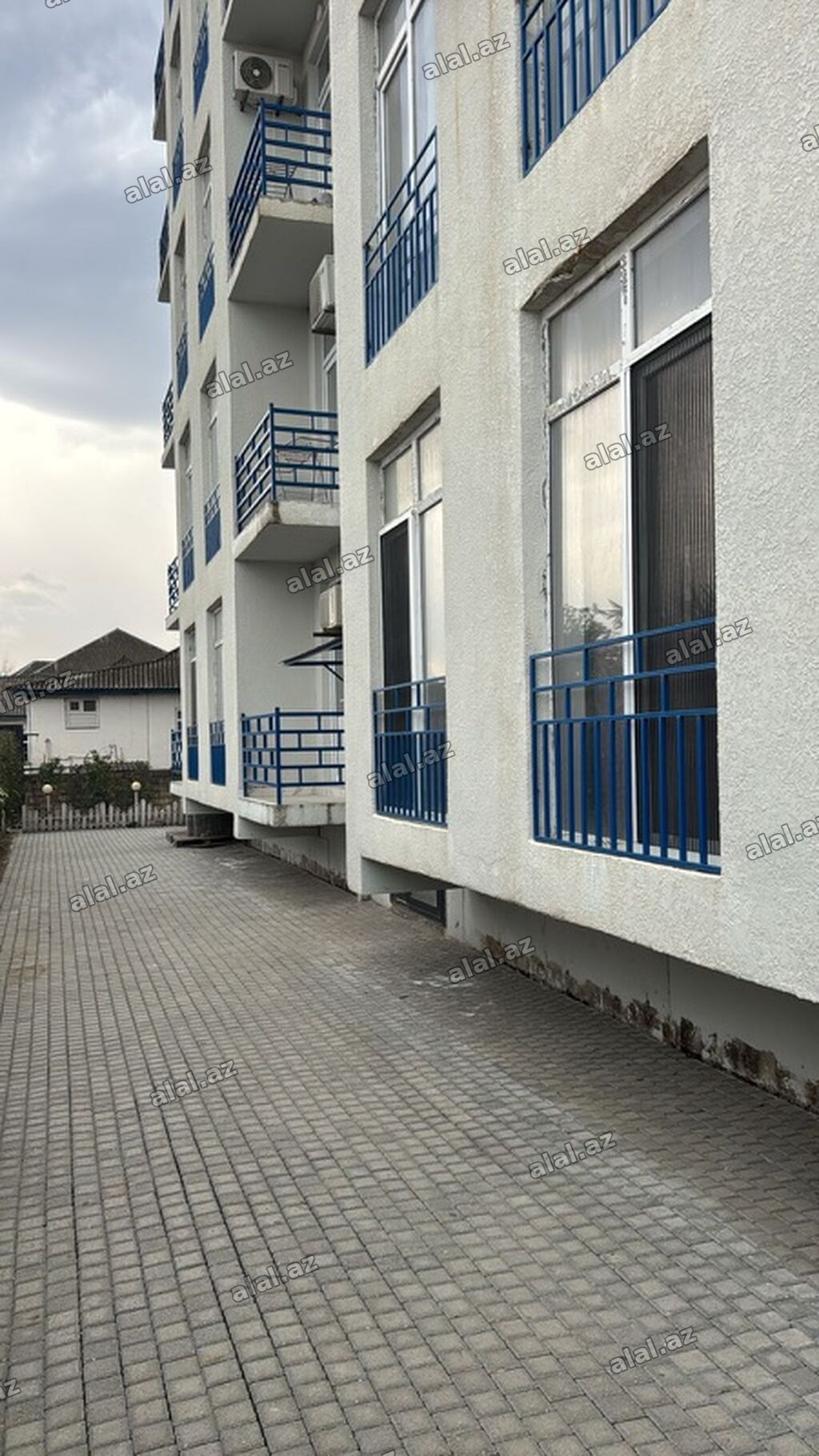 Astara, Studiya, Köhnə tikili, 42 kv. m