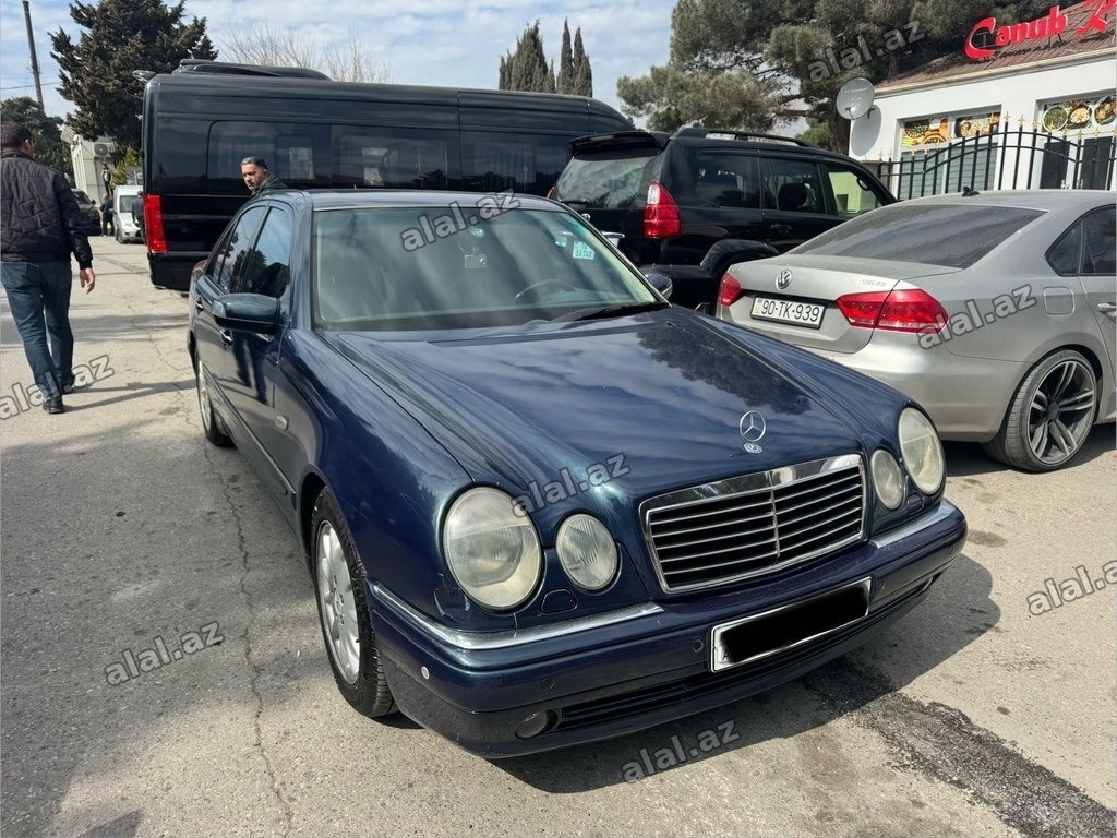 Mercedes E 240 1999