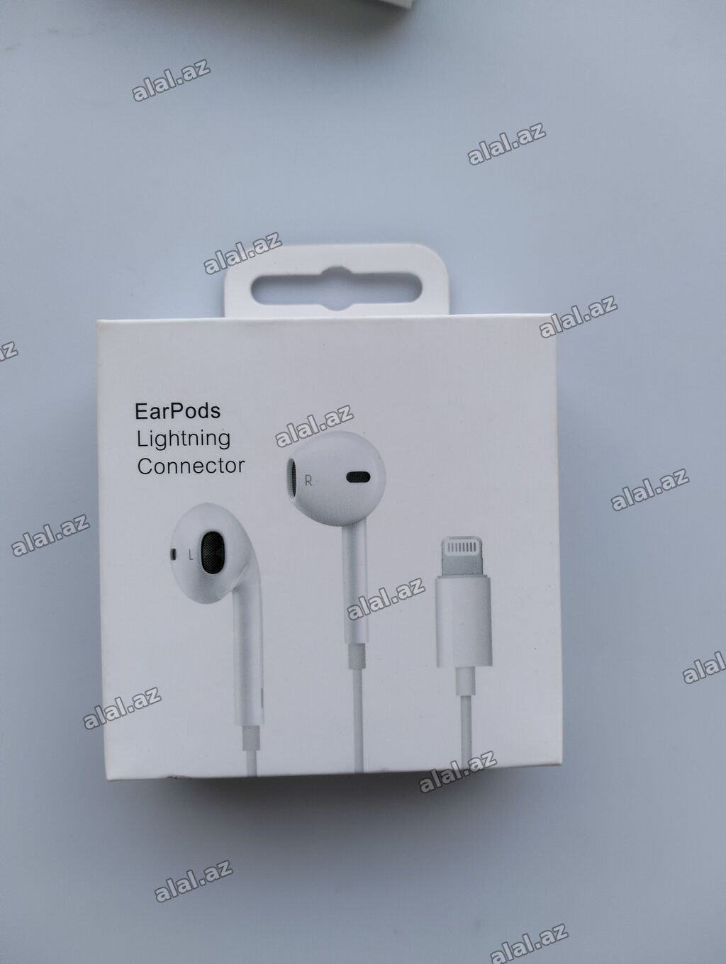 Məhsul: Apple EarPods (Lightning Connector) Xüsusiyyətlər: -