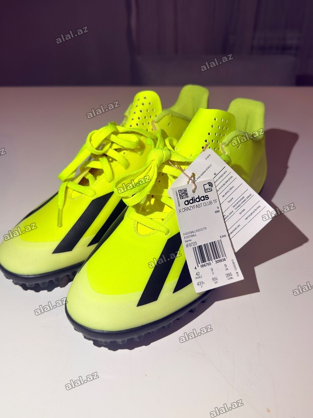 Butslar Adidas, Ölçü: 42, Yeni