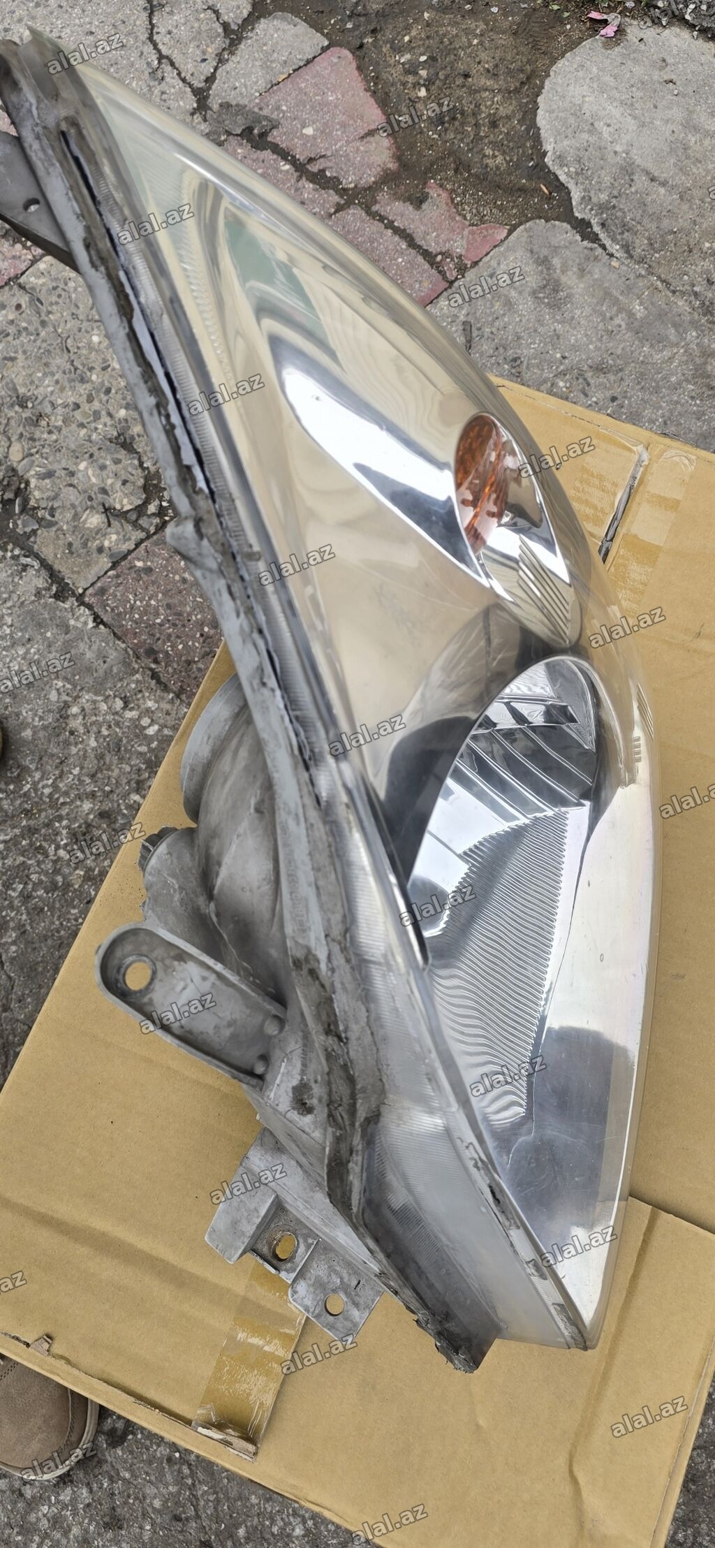 Sol, Yaxın və uzaq vuran işıqlar Toyota, 2008 il, Analoq, İşlənmiş