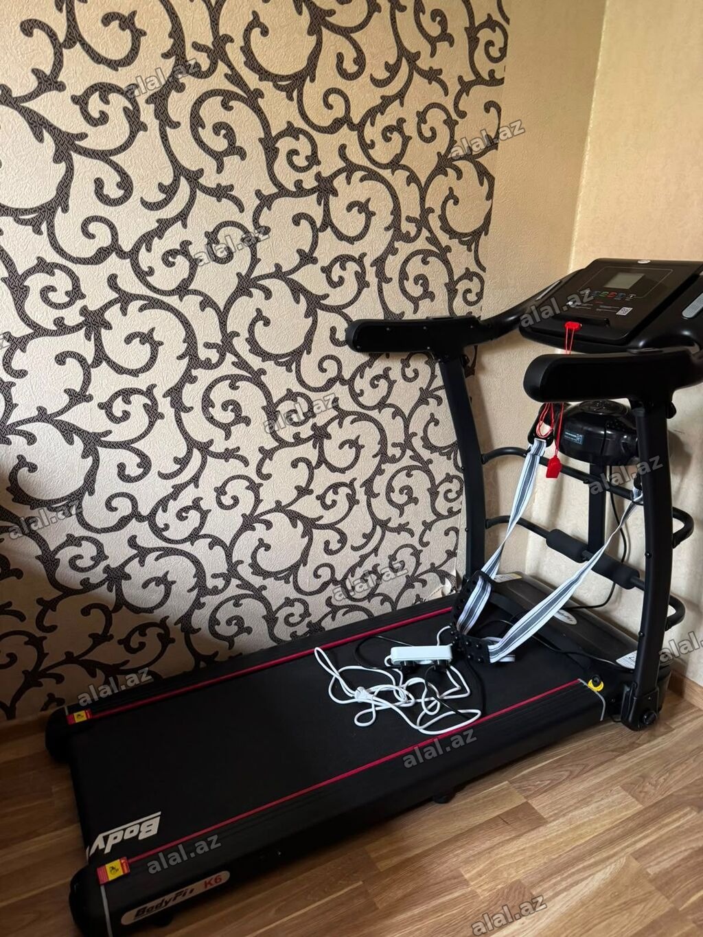 Body feet Qaçış aparatı120 kq qeder istfade edile biler Cox az istfade