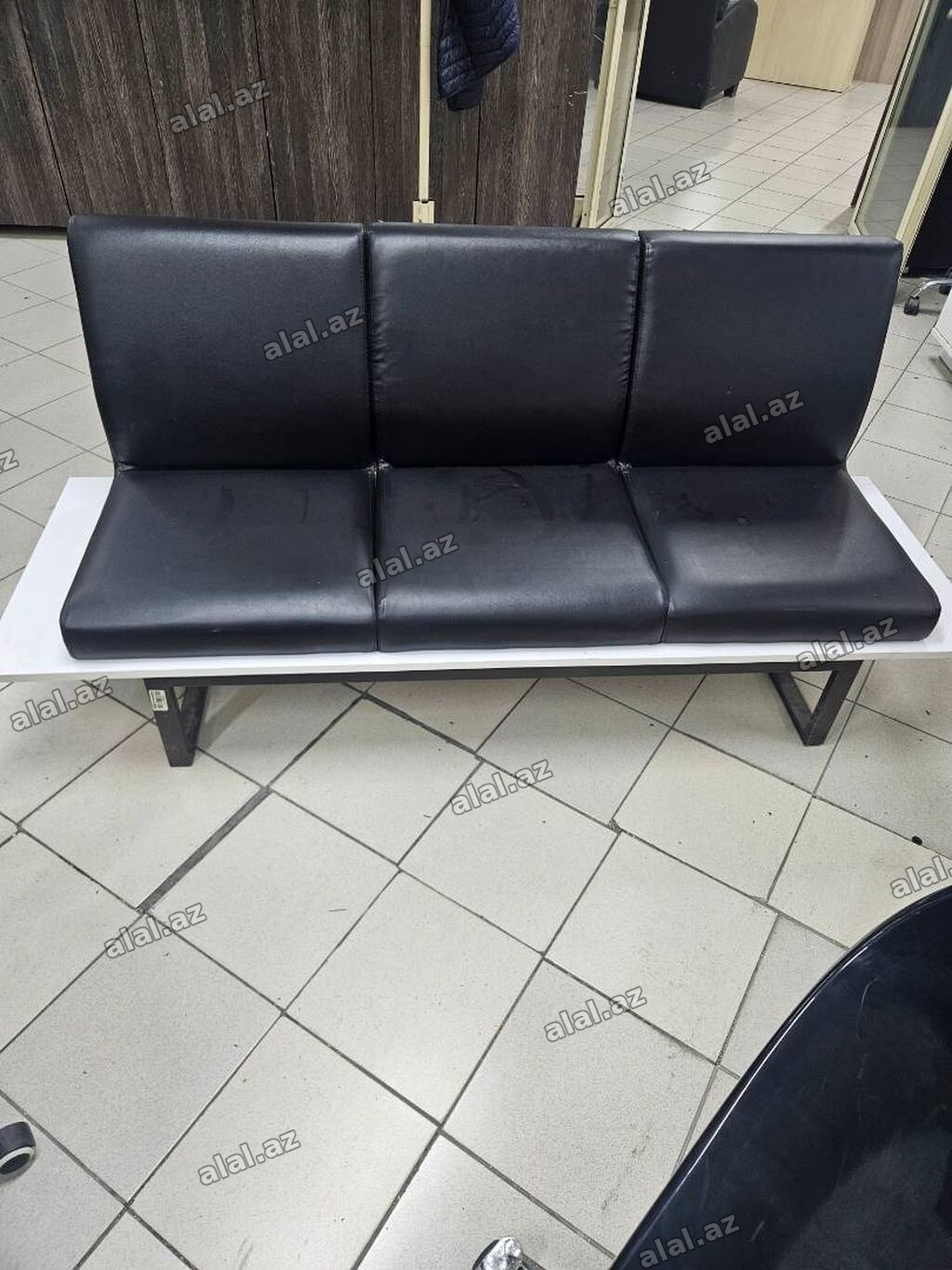 3 Neferlik Gozleme Divani sekilde gorunduyu kimidir hec bir prablemi