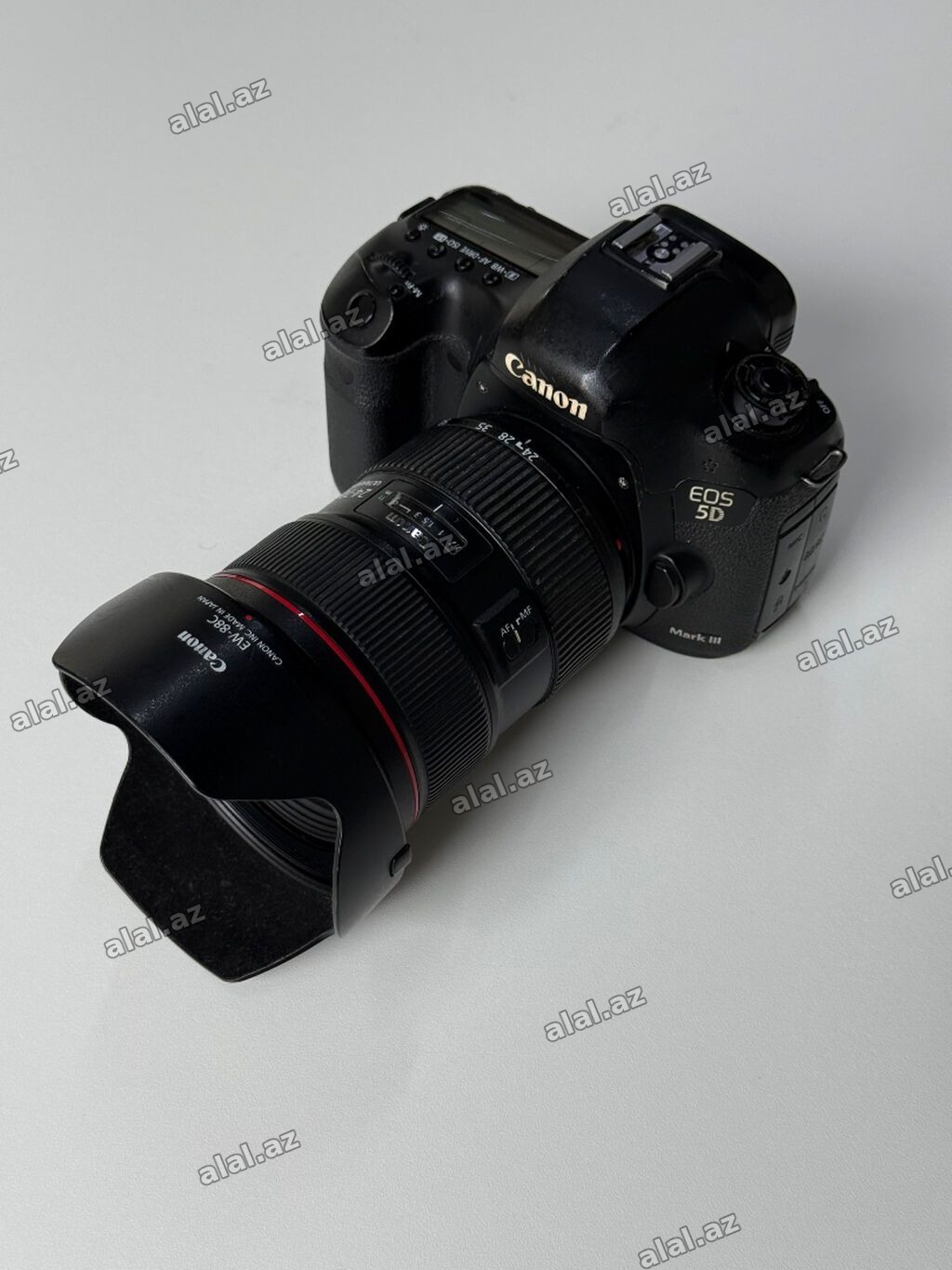 Canon EOS 5D Mark III + Canon EF 24-70mm f/2.8L II USM dəst - Tam