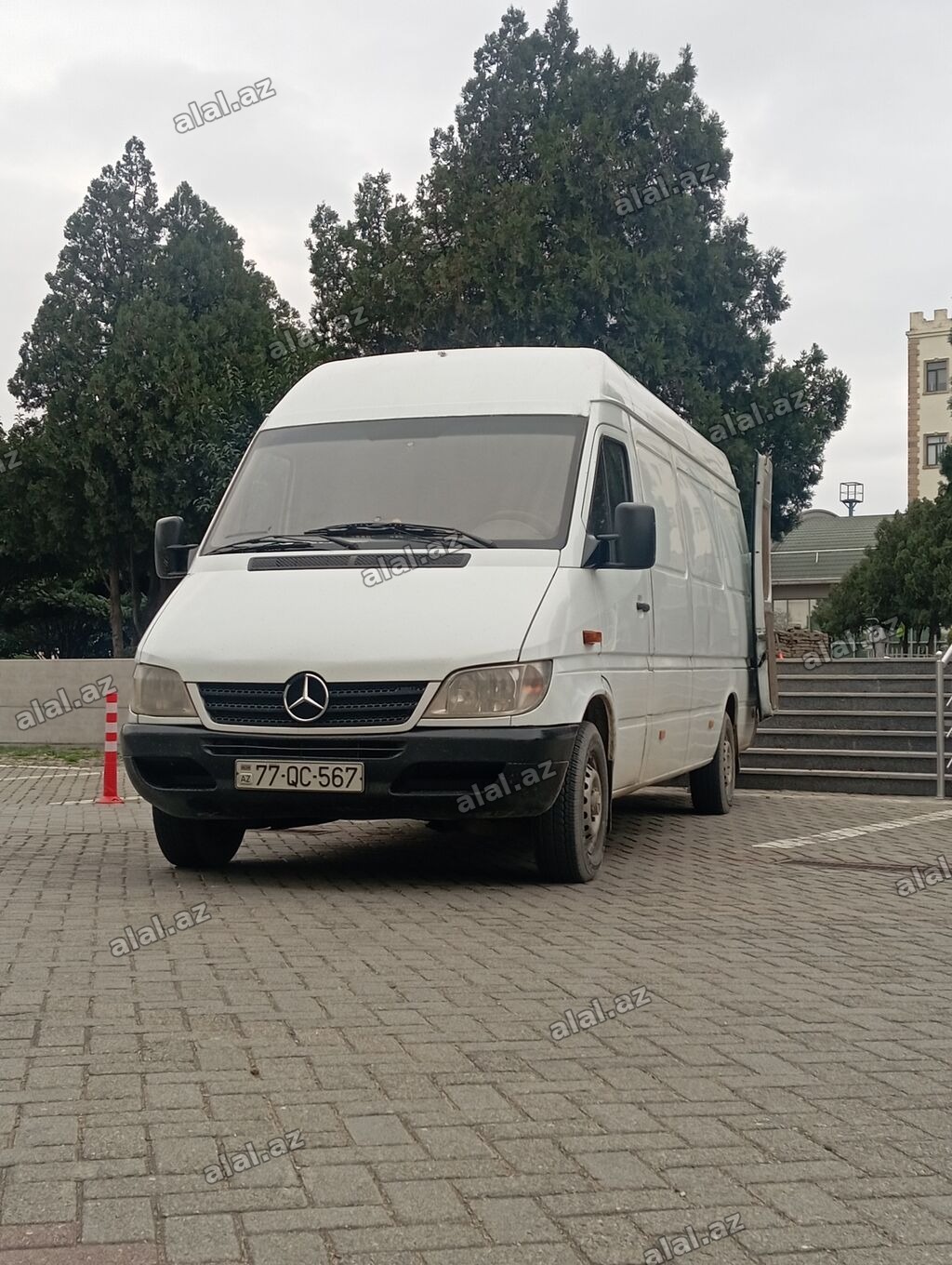 Her yüke uyğun maşinlarla xidmetinizdeyik