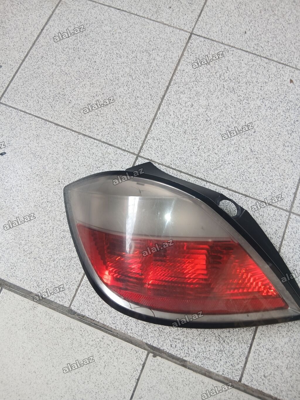 Opel astra h sol arxa stop Məhsul: Arxa sağ stop-şüşə (farası) –