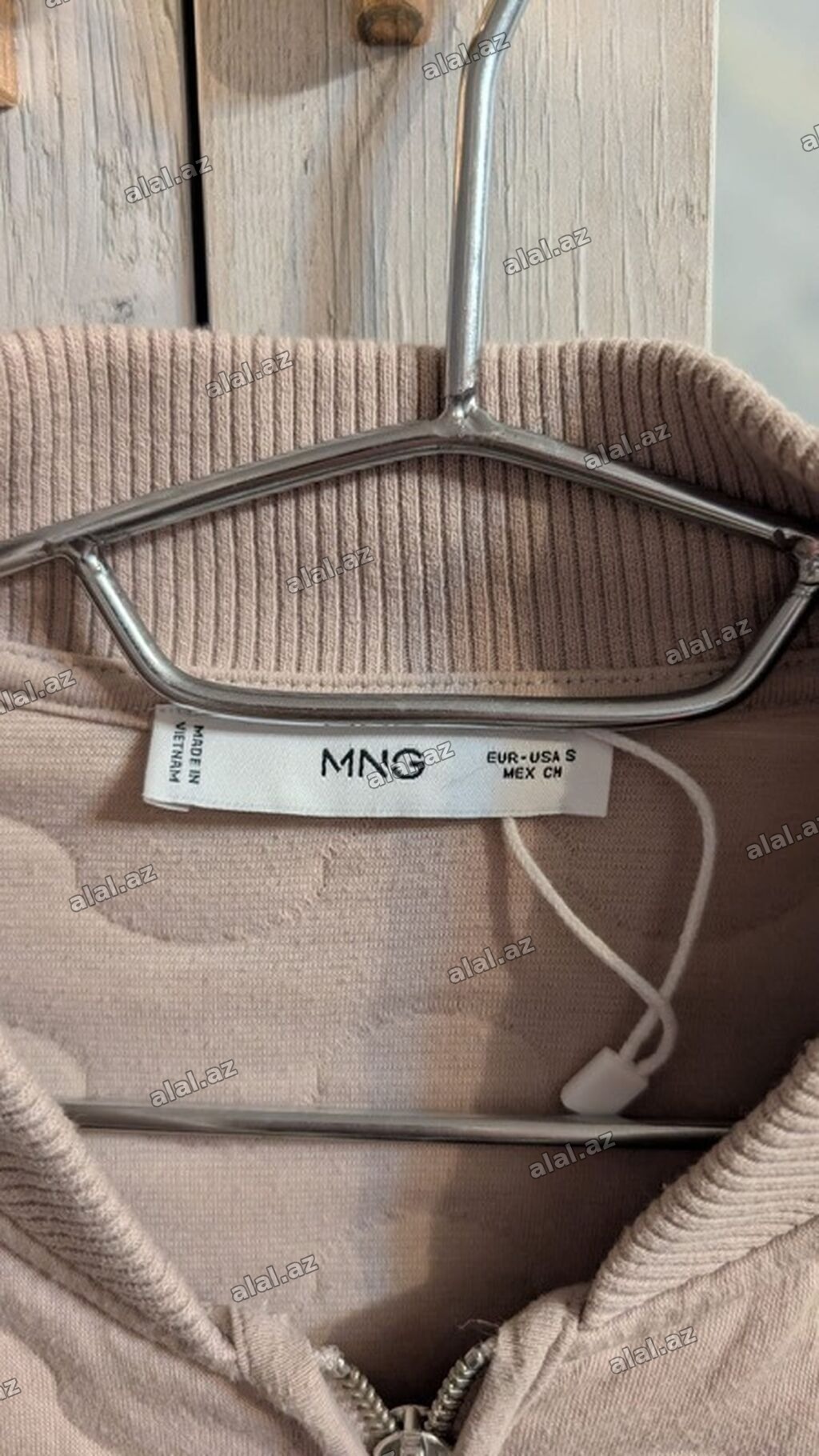 Mango, S