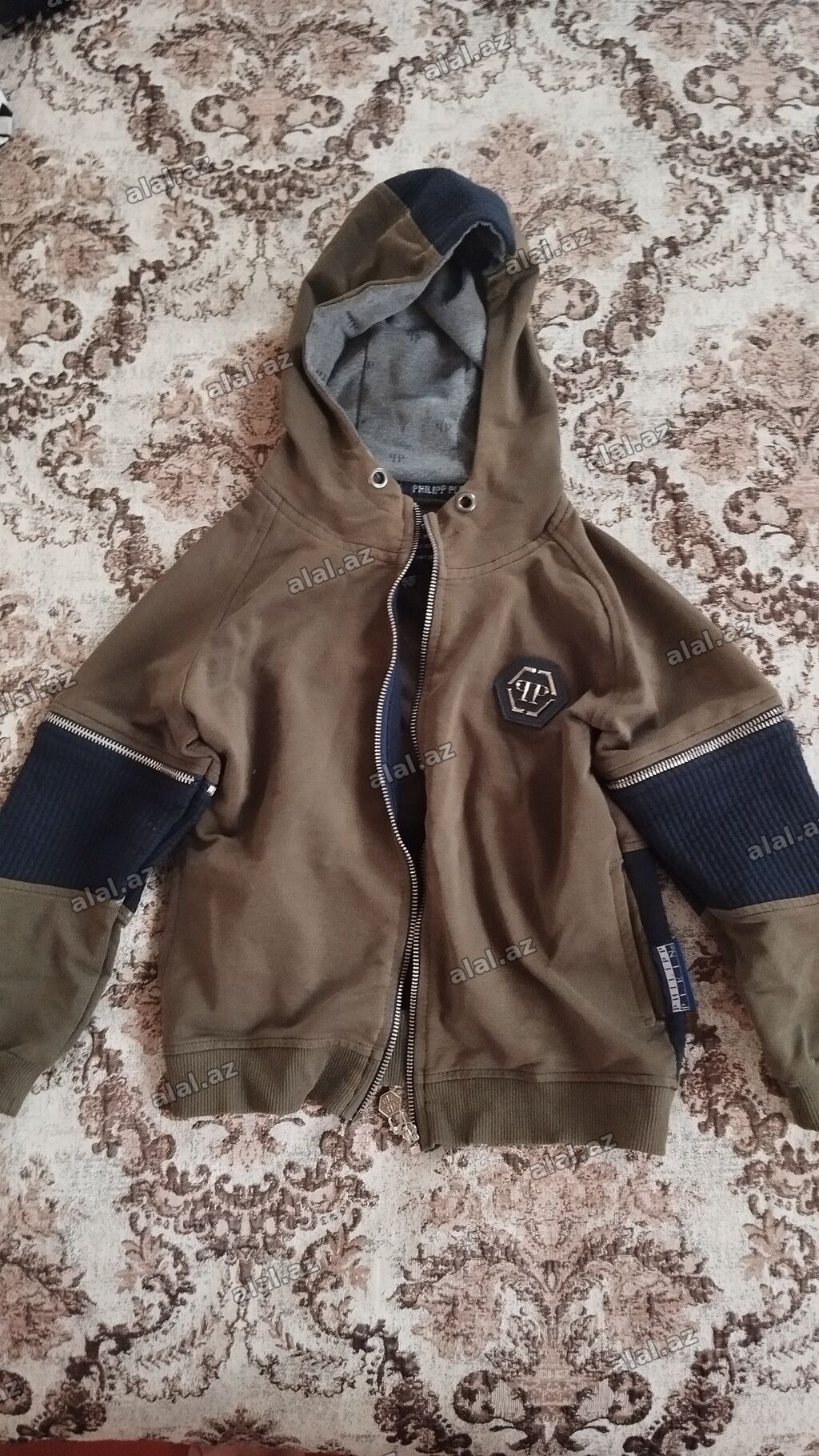 Uşaq üçün Philipp Plein kapüşonlu svitşot/kurtka Əla vəziyyətdə