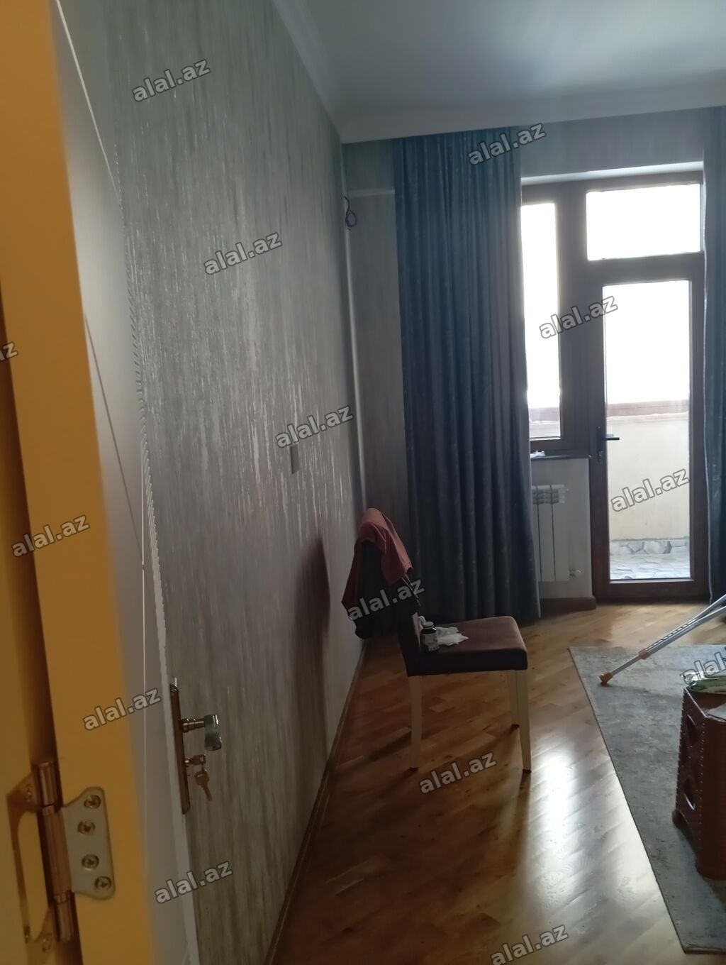 Yeni Günəşli Massiv D, 3 otaqlı, Yeni tikili, m. Xalqlar Dostluğu, 100 kv. m