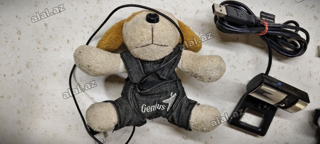 USB veb-kamera dəsti 15 manat. 1 əd - 10 manat - A4Tech USB