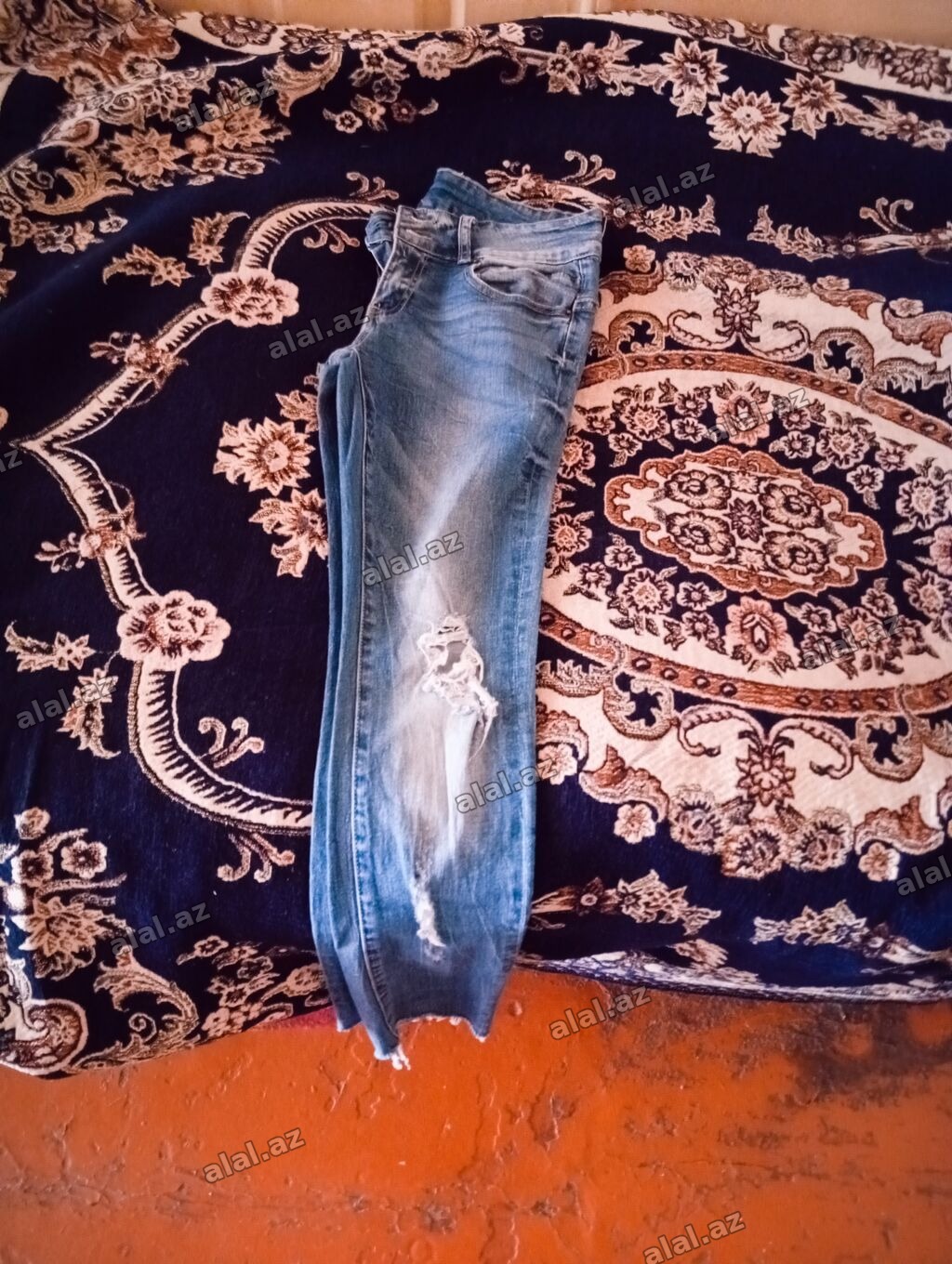 Cins şalvar, Zara, S