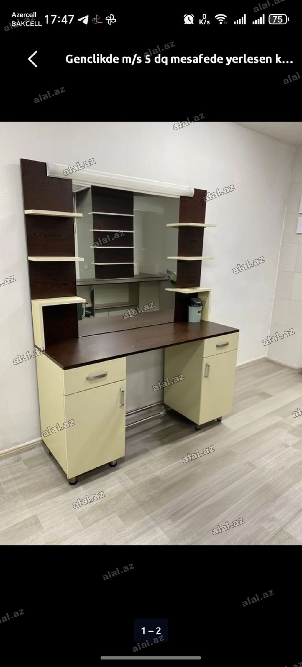 Yeni, Saç kəsimi üçün masa, Güzgülü