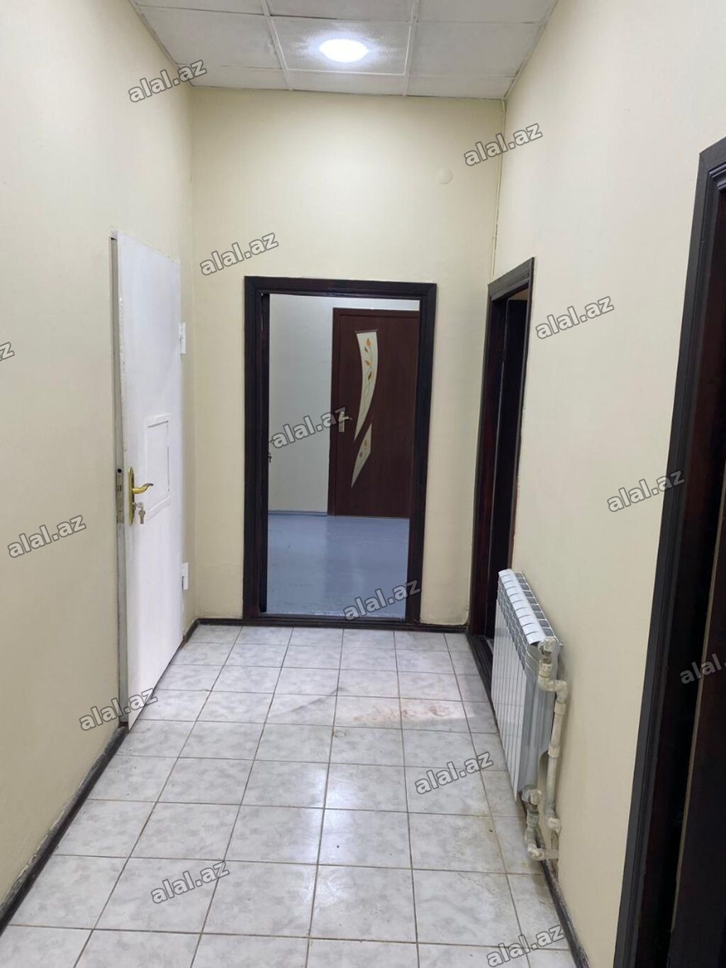 Xətai Rayonu, Gəncə prospekti yol kənarında obyekt icaarəyə verilir. 1