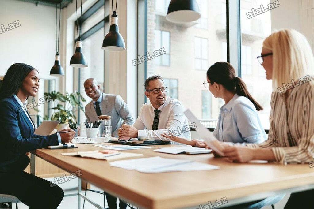 Ofis menecer, katib tələb olunur, 18-29 yaş, 1 ildən az təcrübə