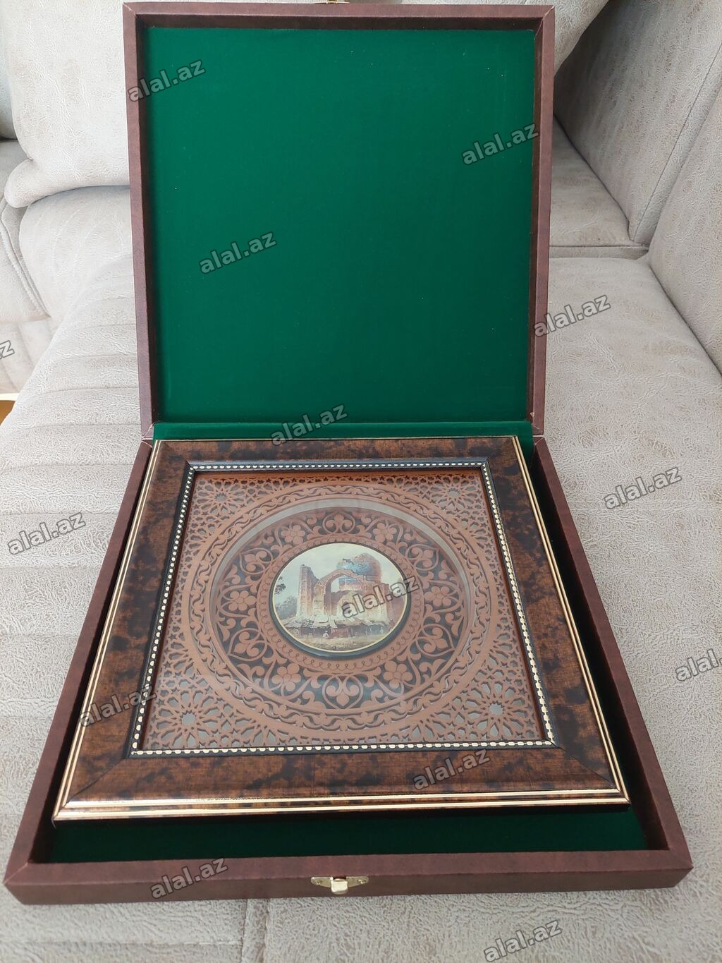 Taxta qutuda dekorativ divar lövhəsi - Material: keyfiyyətli ağac