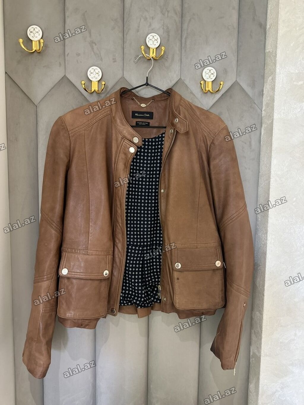 Massimo Dutti təbii dəridən qadın gödəkçə (kurtka)
M olcu