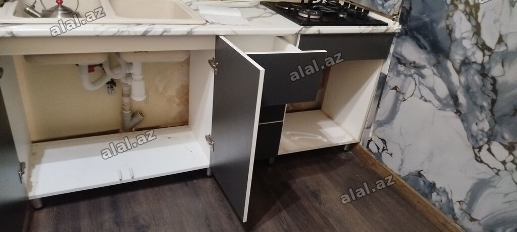 Mətbəx mebel dəsti - Üst və alt modullar: çoxsaylı qapılı və rəfli