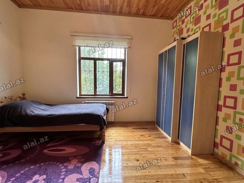 143 kv. m, 3 otaqlı, Kombi, Qaz, İşıq
