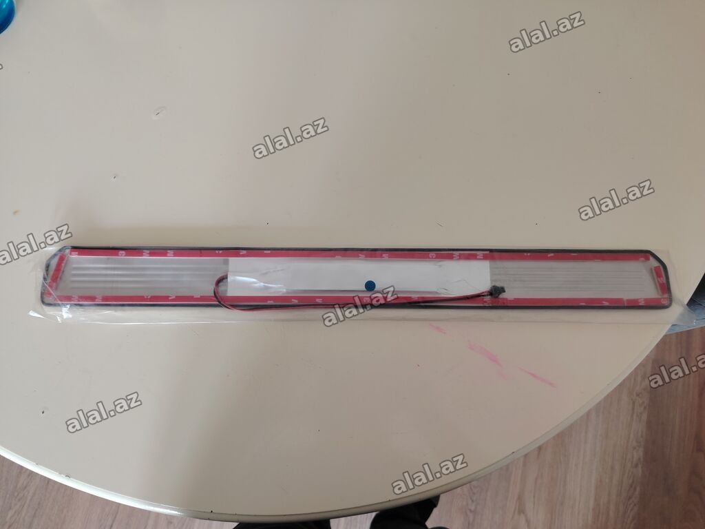 Mercedes-Benz üçün LED işıqlı “AMG” qapı astarlığı (door sill plate)