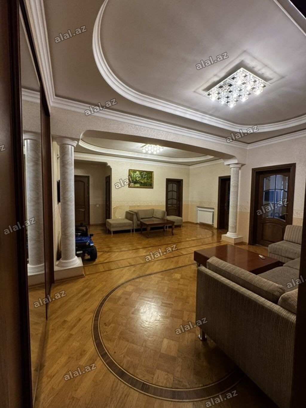 İnşaatçılar metrosunun TAM yanında — 150 m², 3 otaqlı, tam əşyalı